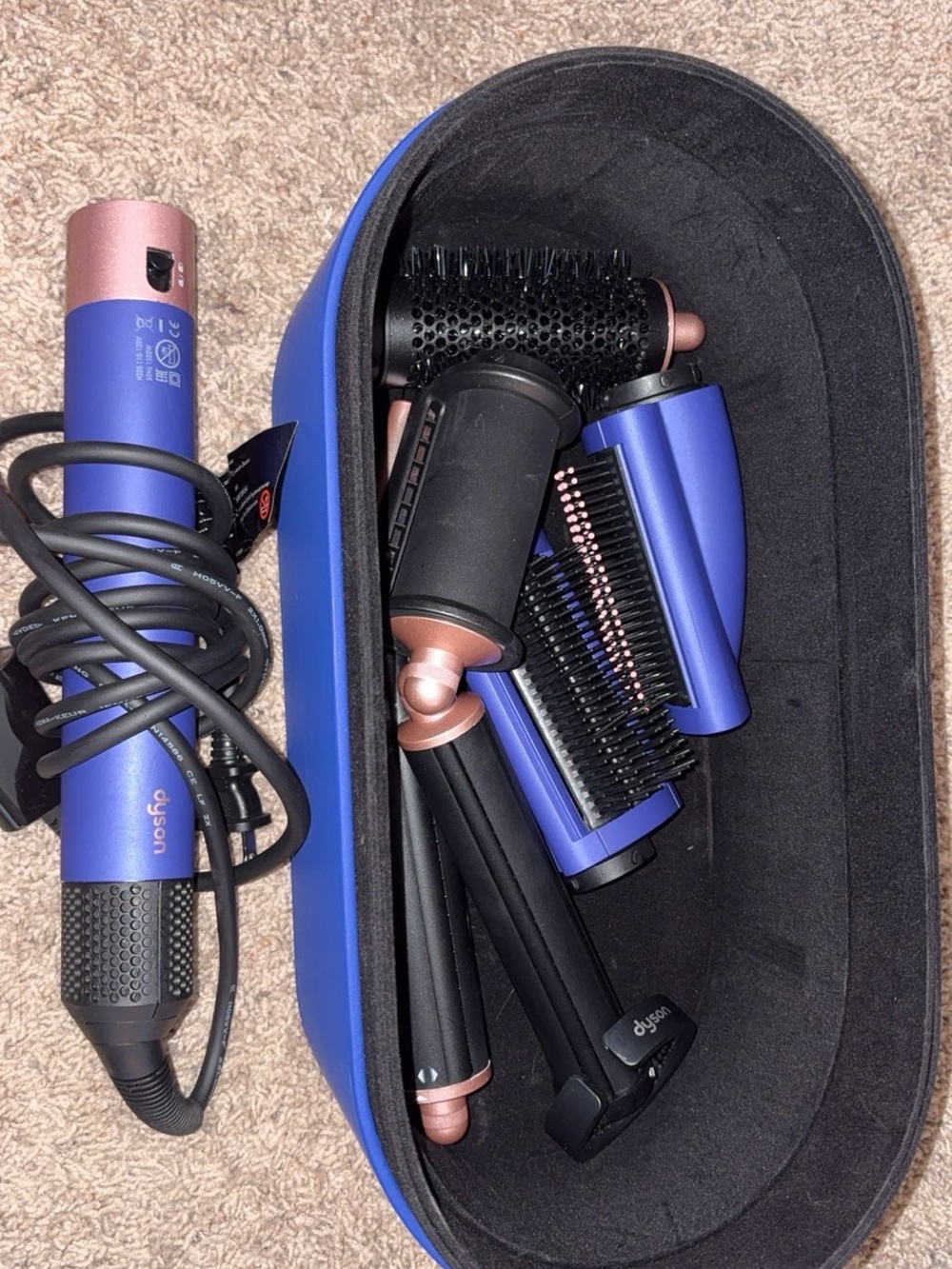 Dyson purple and rose gold styler with matching blue travel case - Picture 2 of 2